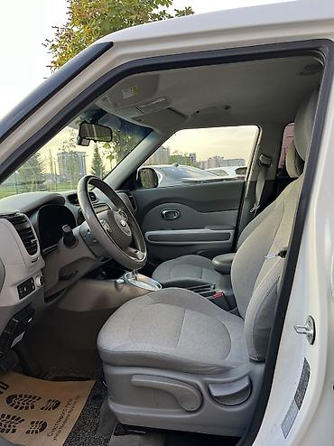 тойота приус с: Kia Soul EV: 2018 г., Электромобиль, Кроссовер — 9