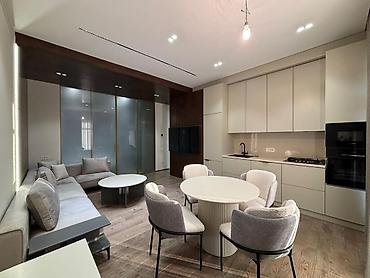 tifani dest: Satılır 3 otaqlı yeni tikili 95 m², Ağ şəhər q. Kateqoriya Yeni — 3