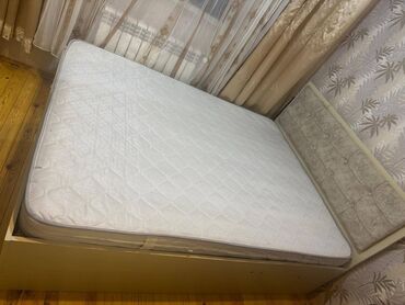 Yataq otağı dəstləri: İki nəfərlik çarpayı və döşək dəsti - Ölçü: təxmini 160x200 sm — 5