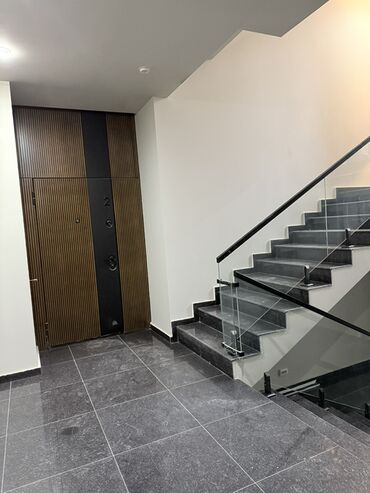 Новостройки от застройщика: 4 комнаты, 205 м² — 3