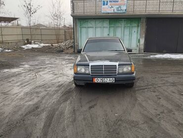 мерседес 2010: Mercedes-Benz W124: 1990 г., 2.3 л, Механика, Бензин, Седан