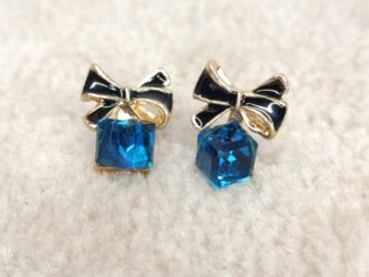 Minđuše: Rasprodaja, akcija sve po 200 dinara, nove i korišćene, srebrne i na lalafo.rs — 8 Minđuše: Rasprodaja, akcija sve po 200 dinara, nove i korišćene, srebrne i — 8