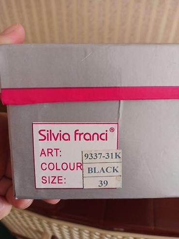 силва: Продаю фирменные туфли Silvia Franci, кожа 39 размера в хорошем — 7