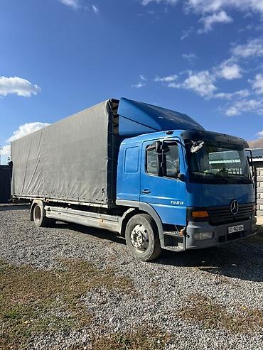 Грузовой автомобиль Mercedes-Benz Atego 1528 тентованный мотор 6,4 год