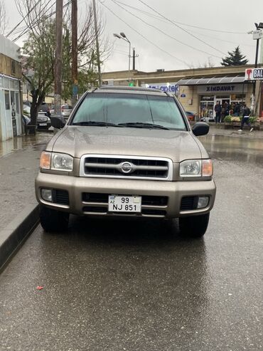 Nissan: Nissan Pathfinder: 3.5 l | Ofrouder/SUV — 12