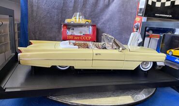 Avtomobil modelləri: Cadillac, 1963 il, 1:18, Dəmir, Ödənişli çatdırılma — 13