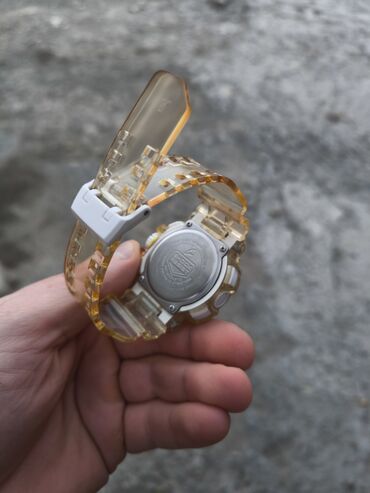 Qol saatları: Qol saatı, G-Shock, rəng - Sarı — 8