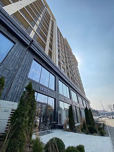 Продажа квартир: 3 комнаты, 129 м², бульвар Эркиндик Элитка, 4 этаж, ПСО (под самоотделку) — 1