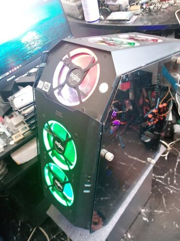 Desktop računari i radne stanice: Pakao Masina-- Kao sto na nalepnici pise SMRT UNUTRA.Znaci sve je — 8