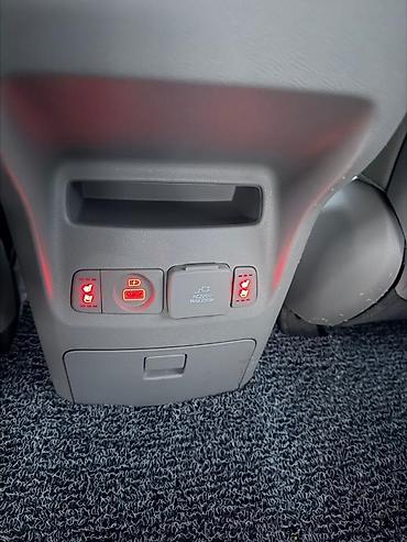 Kia: Kia Carnival: 2019 г., 2.2 л, Автомат, Дизель, Минивэн — 13