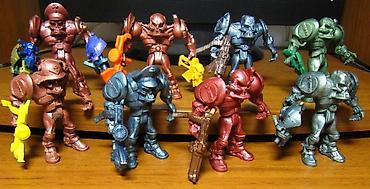 Другие предметы коллекционирования: Солдатики и роботы из 90 годов Цена договорная Куплю фигурки — 19