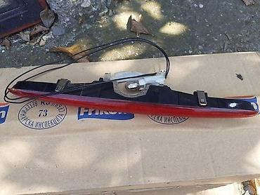 55.000: TREĆE STOP SVETLO ZA RENAULT SCENIC OD 1999. DO 2003. GOD. | treće — 3