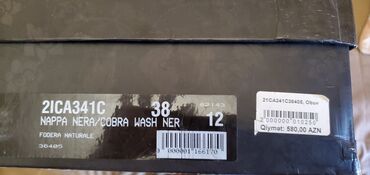 Çəkmələr: Qısaboğaz, Ölçü: 38, rəng - Qara, Yeni — 2