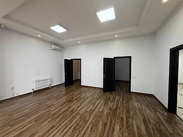 аренда офис бишкек: Аренда офисов, 666 м², В бизнес центре — 7