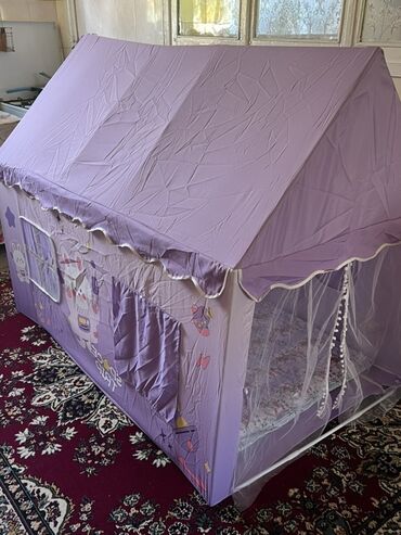 детские игрушечные домики: Детский игровой домик-палатка Купили недавно слишком большой занял