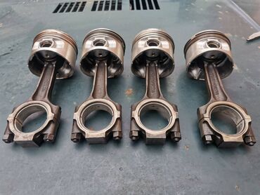 Auto delovi: Klipovi Lada 21213,21214i Niva 82.20mm. Polovno, ocuvano. Skinuto sa — 3