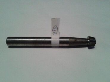 ikona u zrenjaninu: Glodalo konusno (214) . -Prihvat cilindricni precnika 10mm . Precnik