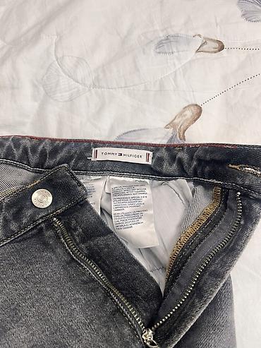 Cinslər: Cins şalvar, Tommy Hilfiger — 4