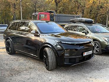 2114 samara: Lixiang L9: 2025 г., 1.5 л, Автомат, Гибрид, Кроссовер — 4
