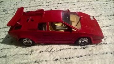 Figurice i makete: Lamborghini Chountach 1988 1 prema 24 Burago — 5
