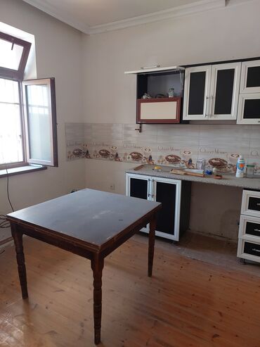 Həyət evləri və villaların satışı: Pirşağı qəs. 4 otaqlı, 140 kv. m, Kredit yoxdur, Orta təmir -da lalafo.az — 12 Həyət evləri və villaların satışı: Pirşağı qəs. 4 otaqlı, 140 kv. m, Kredit yoxdur, Orta təmir — 12