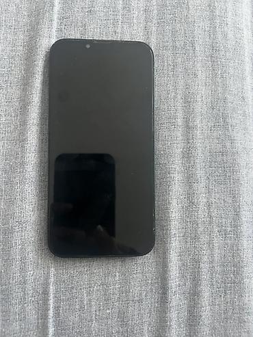 iphone se 2020 bakida: IPhone 13, Qara — 2