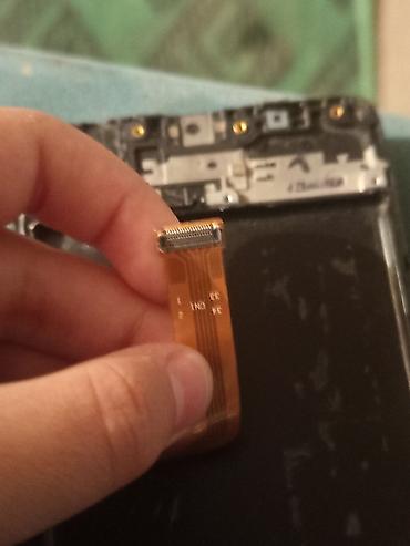 день сяпина: Экран Galaxy A10 состояние приемлимое куча царапин шлейф целый матрица — 2