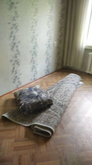 снять квартиру на долгий срок в бишкеке ок: 3 бөлмө, Кыймылсыз мүлк агенттиги, Чогуу жашоосу жок, Жарым -жартылай эмереги бар