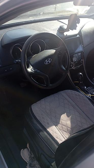 Hyundai: Hyundai Sonata: 2012 г., Газ, Седан — 5