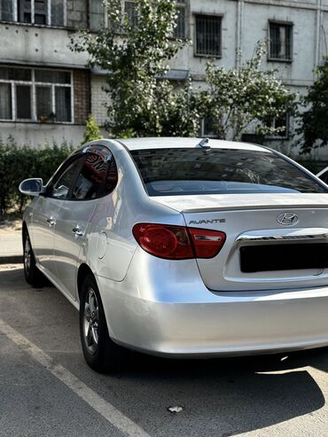 хундай аванта: Hyundai Avante: 2010 г., 1.6 л, Автомат, Бензин