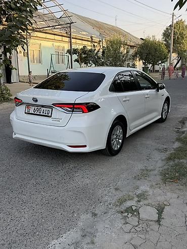 sonata d8: Toyota Corolla: 2021 г., Гибрид — 6