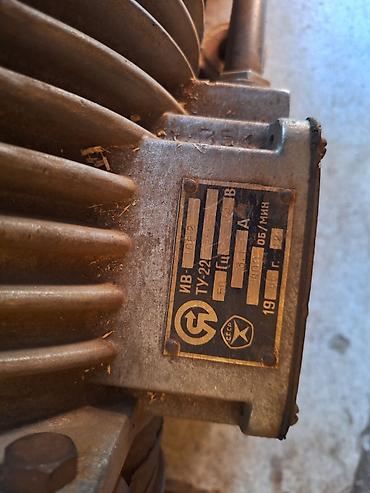 Электроагрегаты: Промышленные вибродвигатели для бункеров, грохотов и вибростолов — 9