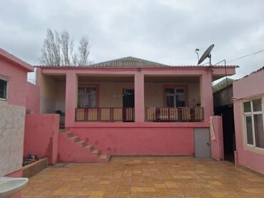 bakıxanovda həyət evi: Bakıxanov qəs. 3 otaqlı, 150 kv. m, Kredit yoxdur, Orta təmir