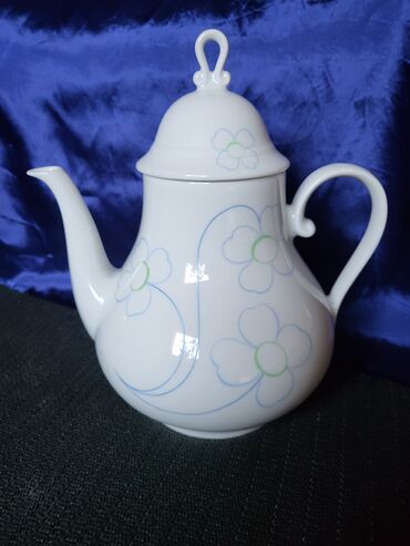 Čajnici: Bokal nov Johann Seltmann Bavaria,Mocartova forma 70te. Redak bokal na lalafo.rs — 1 Čajnici: Bokal nov Johann Seltmann Bavaria,Mocartova forma 70te. Redak bokal — 1