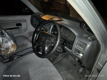 каранда машина: Mazda 2: 2003 г., 1.3 л, Автомат, Бензин