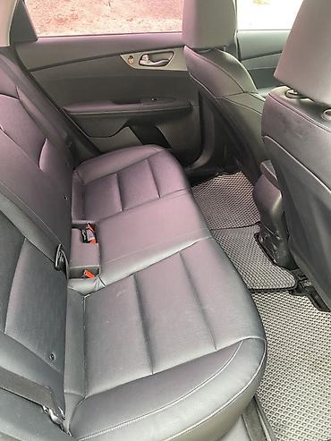 Kia: Kia K3: 2018 г., 1.6 л, Вариатор, Бензин, Седан — 7