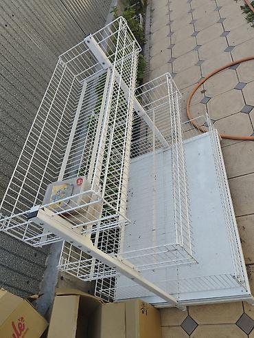 Торговое оборудование: Металлический торговый стеллаж с сетчатыми полками - Конструкция — 1