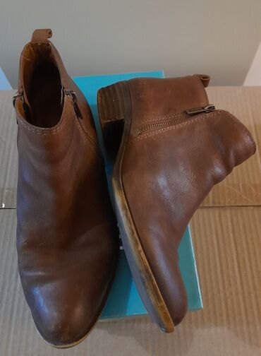 Ботинки и ботильоны: Женская обувь, размер 38, фирменные: - Ботиночки, цвет коричневый at lalafo.kg — 4 Ботинки и ботильоны: Женская обувь, размер 38, фирменные: - Ботиночки, цвет коричневый — 4