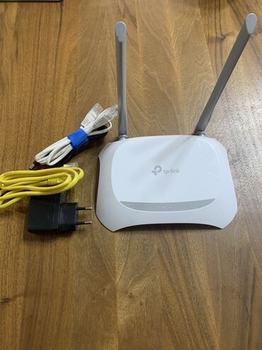 защитные пленки для планшетов remax: Wi-Fi роутер TP-LINK TL-WR840N, N300, белый Входной интерфейс Wi-Fi