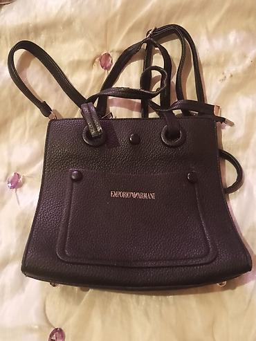 Çantalar: Emporio Armani qadın çantası - Rəng: qara - Material: toxumalı (dəri — 1