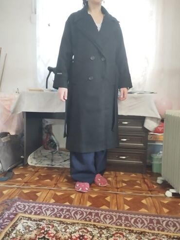 qadınlar üçün uzun palto: Пальто M (EU 38), 3XL (EU 46), цвет - Серый