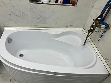hamam desdi: Künc tipli akril vanna - Material: keyfiyyətli akril, hamar və parlaq — 1