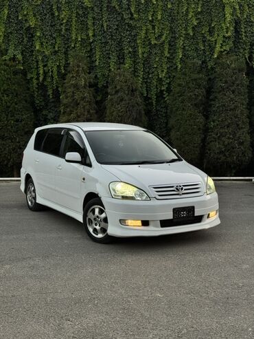 домкрат для авто: Toyota Ipsum: 2003 г., 2.4 л, Автомат, Бензин, Минивэн