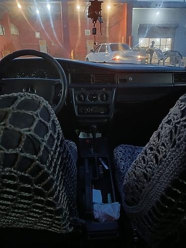Продажа авто: Mercedes-Benz 190 (W201) sedan - Kuzov: 4 qapılı sedan, tünd mavi — 9