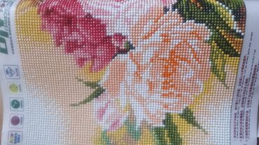 Şəkillər, tablolar: Готовая алмазная мозаика ПИОНЫ. Нужно лишь вставить в рамку. Стразы — 3