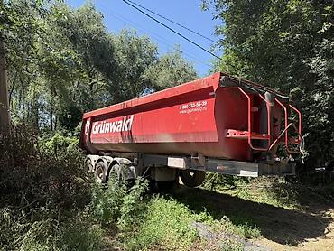 Прицепы и полуприцепы: Самосвальный полуприцеп Grunwald (красный) - Тип — 1