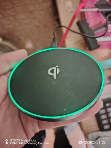 Punjači: Original Prvoklasni iz Inostranstva INDUKCIONI WIRELESS DISK — 6