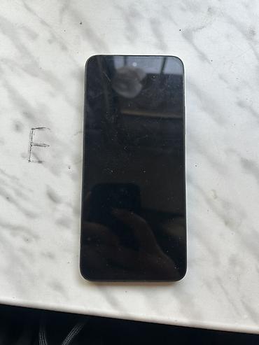 ucuz iphone 16 pro max: Redmi Not 12 Ram 8,0+4,0 Yaddaş 256 Prablemi arxa şüşəsi qiriqdi — 1