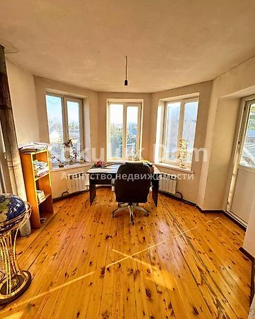 семье: 🏠Продается дом в с. Сокулук, верхняя зона 🟡 Комнаты: 7 🟡 Участок: 4 — 8