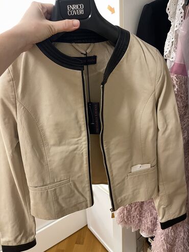 Куртки: Женская куртка Trussardi Collection, S (EU 36), цвет - Бежевый